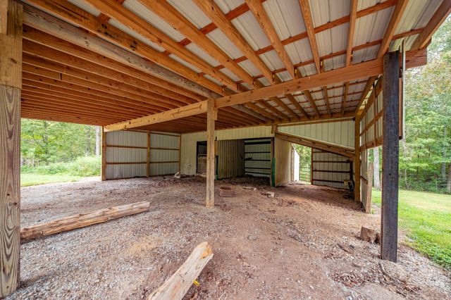 1520 Powell Ln, Lewisburg, TN 37091