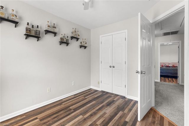505 Shire CHSE, Newport News, VA 23602