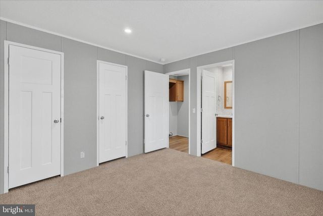 77 CIRCLE DR, Columbia, PA 17512