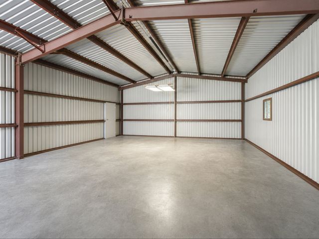 5444 Well Service Road, Bowie, TX 76230