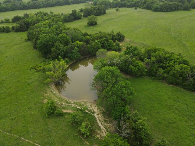 5444 Well Service Road, Bowie, TX 76230