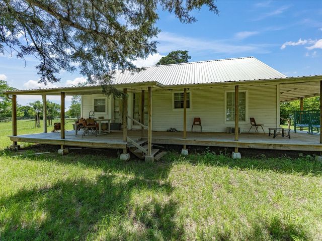 5444 Well Service Road, Bowie, TX 76230