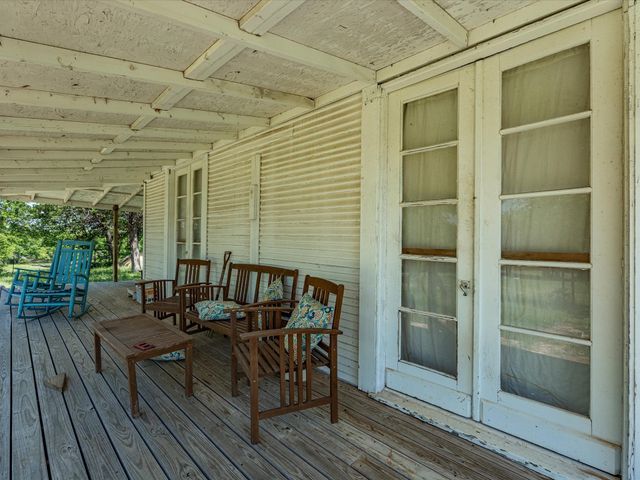 5444 Well Service Road, Bowie, TX 76230