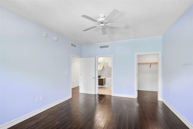 3603 N POINT ROAD 202, Osprey, FL 34229