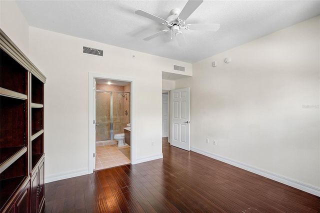 3603 N POINT ROAD 202, Osprey, FL 34229