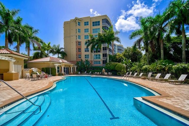 3603 N POINT ROAD 202, Osprey, FL 34229