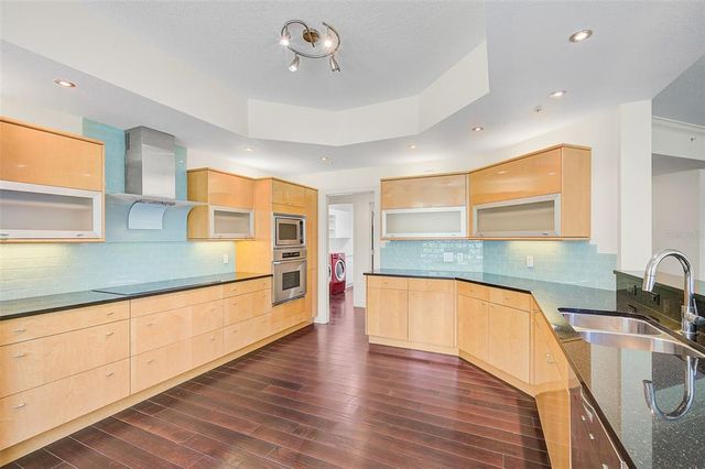 3603 N POINT ROAD 202, Osprey, FL 34229