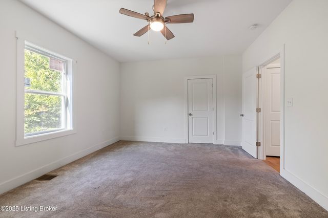 426 E Oak St, Louisville, KY 40203