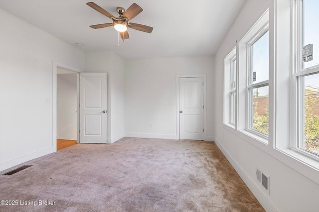 426 E Oak St, Louisville, KY 40203