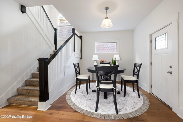 426 E Oak St, Louisville, KY 40203