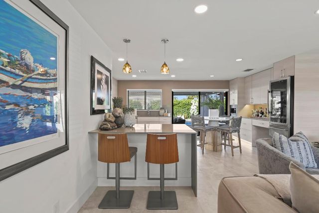 3605 S Lake Drive, Boynton Beach, FL 33435