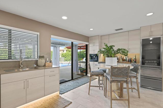 3605 S Lake Drive, Boynton Beach, FL 33435