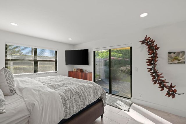 3605 S Lake Drive, Boynton Beach, FL 33435