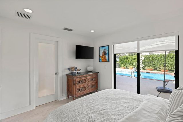 3605 S Lake Drive, Boynton Beach, FL 33435