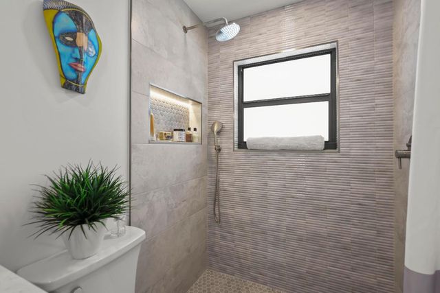 3605 S Lake Drive, Boynton Beach, FL 33435