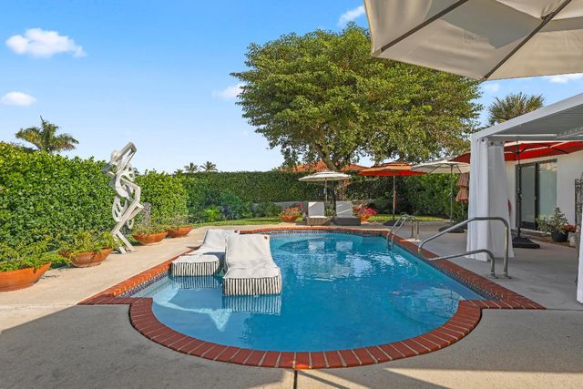 3605 S Lake Drive, Boynton Beach, FL 33435