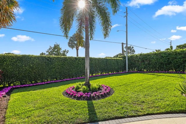 3605 S Lake Drive, Boynton Beach, FL 33435