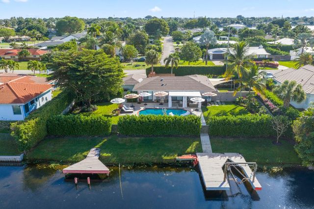 3605 S Lake Drive, Boynton Beach, FL 33435