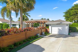 3605 S Lake Drive, Boynton Beach, FL 33435