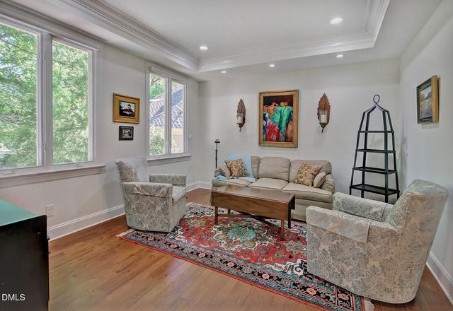 60142 Davie, Chapel Hill, NC 27517