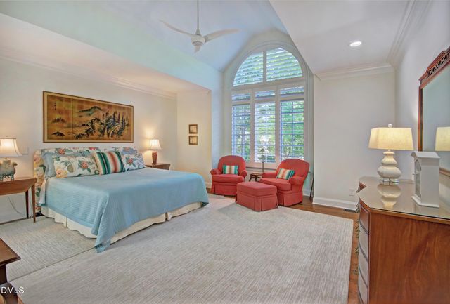 60142 Davie, Chapel Hill, NC 27517