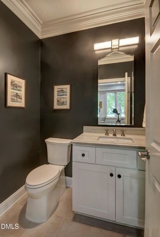 60142 Davie, Chapel Hill, NC 27517