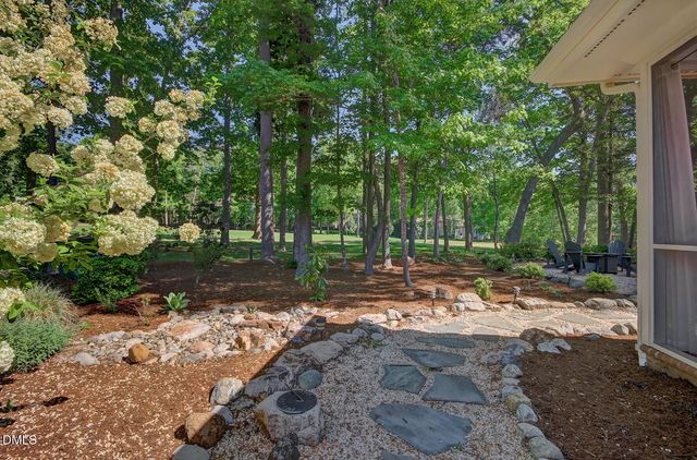 60142 Davie, Chapel Hill, NC 27517