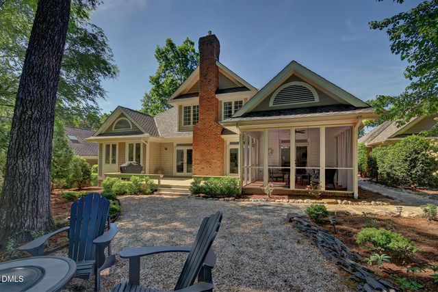 60142 Davie, Chapel Hill, NC 27517