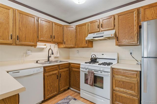 2029 Gyros Circle 164, Lafayette, CO 80026