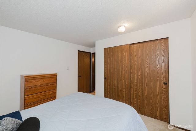 2025 NW Mulholland Boulevard, Poulsbo, WA 98370