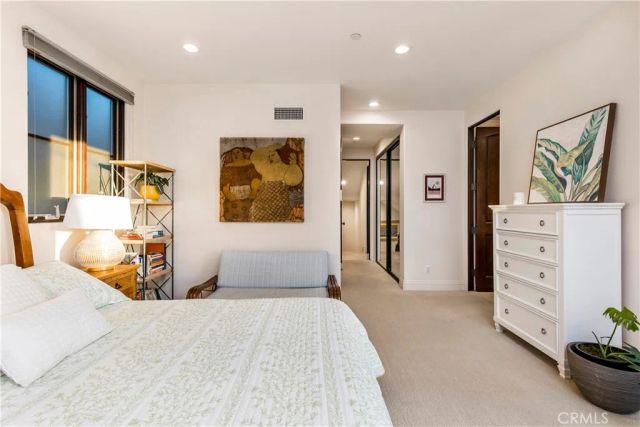 320 33rd, Manhattan Beach, CA 90266