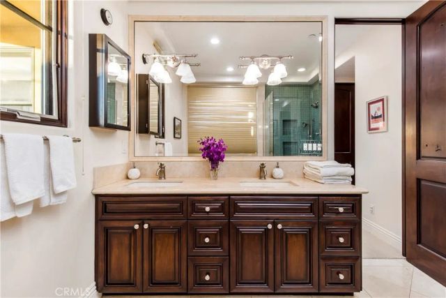 320 33rd, Manhattan Beach, CA 90266