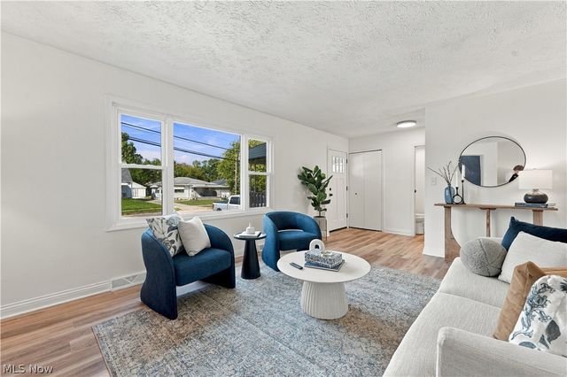 3117 Bailey Road, Cuyahoga Falls, OH 44221