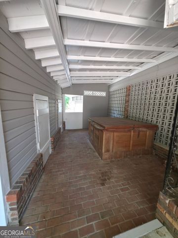 360 Pinkney Street, Winder, GA 30680