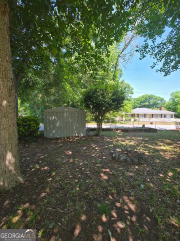 360 Pinkney Street, Winder, GA 30680