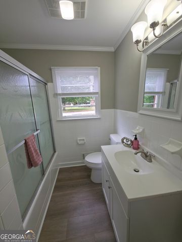 360 Pinkney Street, Winder, GA 30680