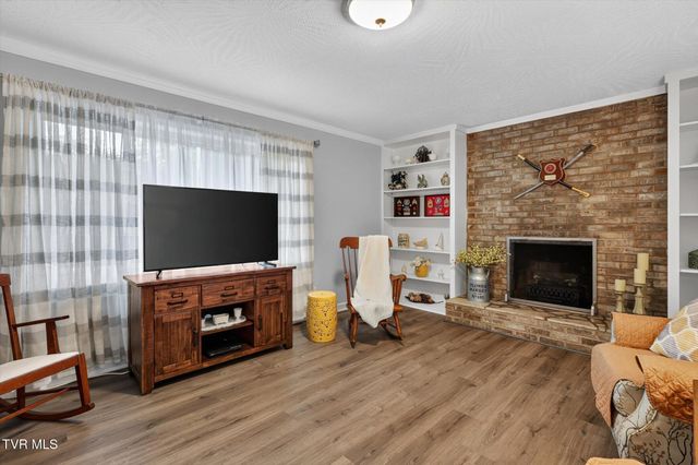 1607 Seward Drive, Johnson City, TN 37604