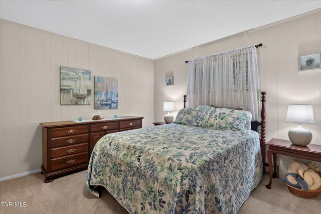 1607 Seward Drive, Johnson City, TN 37604