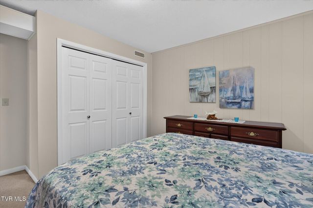1607 Seward Drive, Johnson City, TN 37604