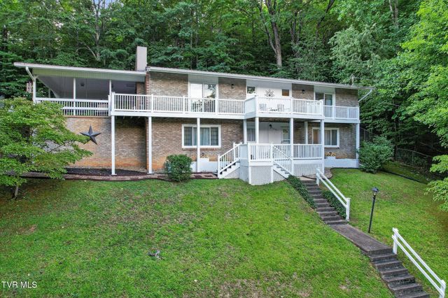 1607 Seward Drive, Johnson City, TN 37604
