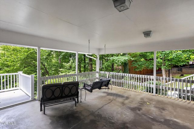 1607 Seward Drive, Johnson City, TN 37604