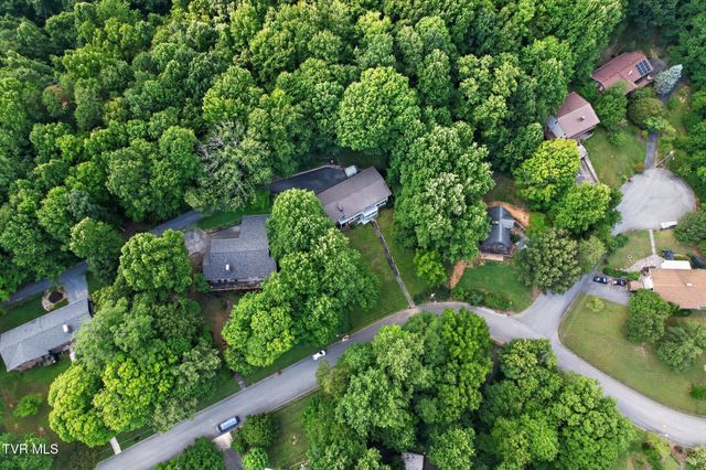 1607 Seward Drive, Johnson City, TN 37604