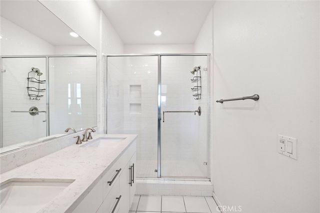 144 Paramount, Irvine, CA 92618