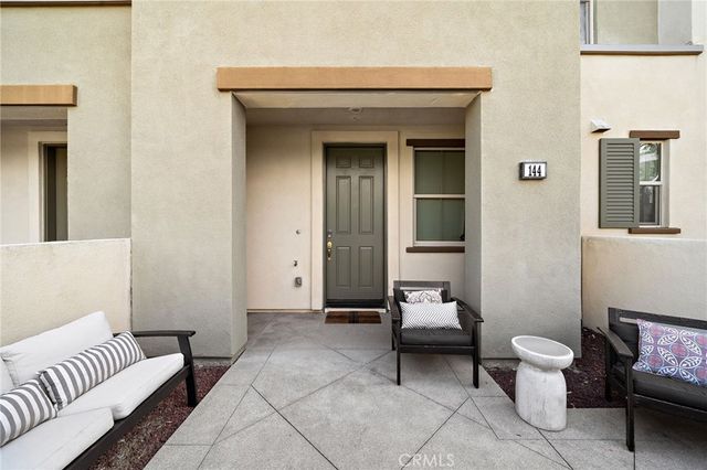 144 Paramount, Irvine, CA 92618