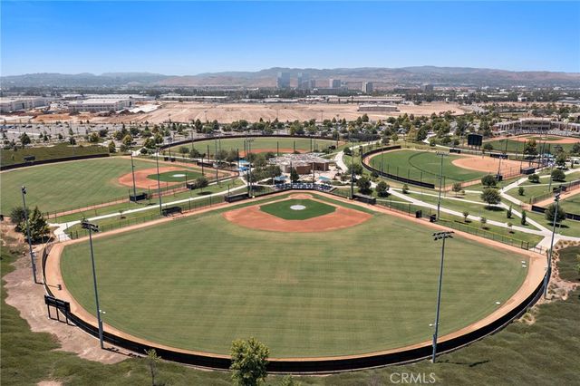 144 Paramount, Irvine, CA 92618