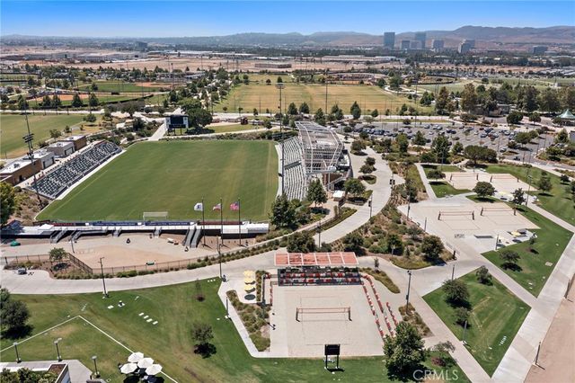 144 Paramount, Irvine, CA 92618