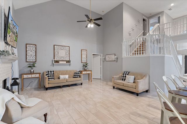 925 Micarta Drive, Mesquite, TX 75181