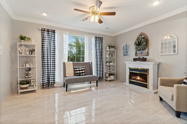 925 Micarta Drive, Mesquite, TX 75181