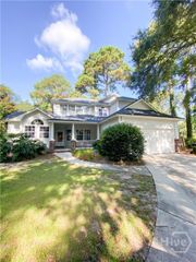 1 Lantern Lane, Savannah, GA 31410