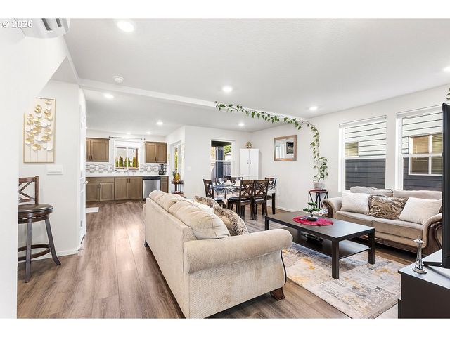 12402 Ne 109TH Cir, Vancouver, WA 98682